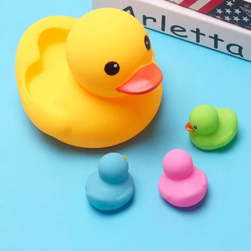 Miniatura 4 de Juguetes de pato de baño, 4 piezas, flotador y chirriante de goma para bebés y niños pequeños, juguete de bañera y ducha (colorido)