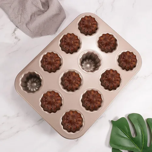 Miniatura 5 de Molde de canele antiadherente de acero al carbono con 12 cavidades, color dorado