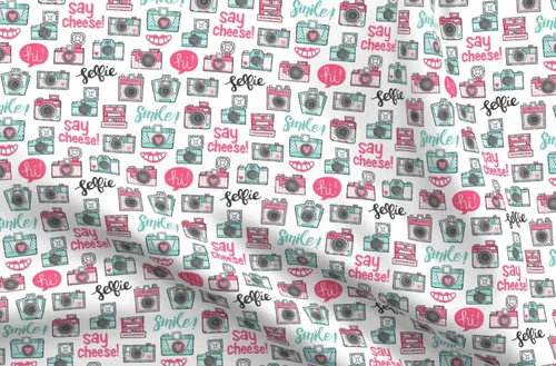 Spoonflower Tela - Cámara de fotografía retro con diseño de tipografía de sonrisa, impresión de amor en tela de mezclilla, cuarto de gorro, ropa de