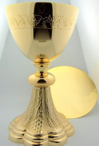 Miniatura 7 de Capilla de la iglesia de uva y trigo dorado dorado cáliz sacerdote y patena regalo pastor de 8 pulgadas de alto