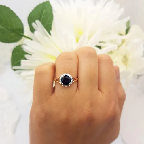 Miniatura 78 de Dazzlingrock Collection Anillo de compromiso redondo de 0.276 in con halo de diamante blanco y vástago dividido para ella en oro macizo de 14