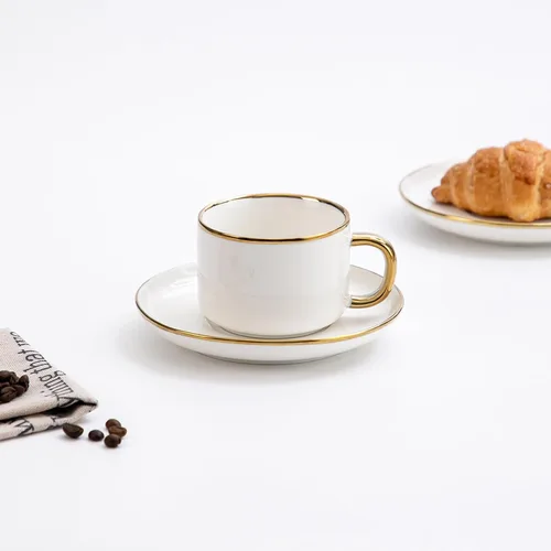 Miniatura 6 de Agyiuns Tazas de té y platillos con borde dorado, juego de té de porcelana blanca de 6.76 onzas y tazas de café para latte, café moca, juego de té
