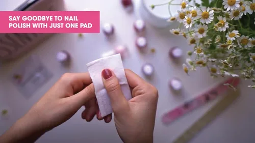 Miniatura 9 de Diamond Wipes Toallitas removedoras de esmalte de uñas con aloe vera, almohadillas quitaesmalte de uñas de acetona, 50 toallitas envueltas
