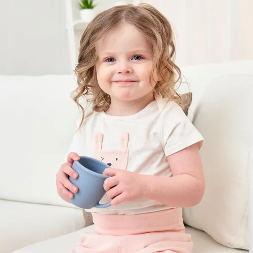 Miniatura 5 de Taza de entrenamiento de silicona para bebés y niños, taza de aprendizaje para niños pequeños con asas, taza abierta para bebés de 6 meses y 4 Azul