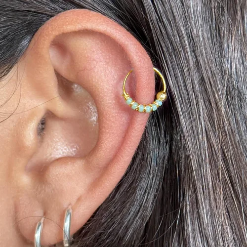 Miniatura 4 de Creations - Par de aretes de aro hechos a mano con cuentas de cartílago pequeño de 0.394 pulgadas, plata de ley 925, cuentas de color blanco, aros