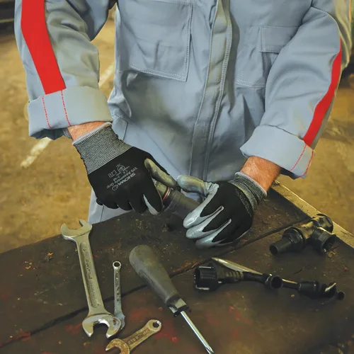 Miniatura 5 de SHOWA Atlas 370 Guantes de Trabajo de Uso General con Palma Recubierta de Nitrilo con Forro de Nylon, Negro, Grande (12 Pares)