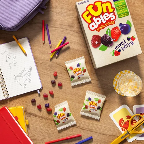 Miniatura 7 de Bocadillos de fruta Funables, bocadillos de bayas mixtas, paquetes de 2.5 onzas (paquete de 48)
