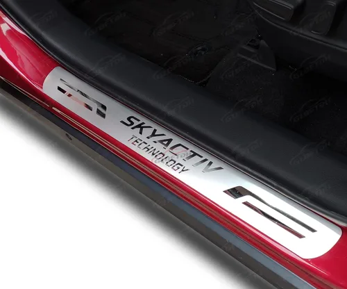 Miniatura 3 de Protector de rasguños para umbral de puerta de automóvil, para Mazda 3 2015-2022, piezas de accesorios, cubierta de placa protectora de entrada