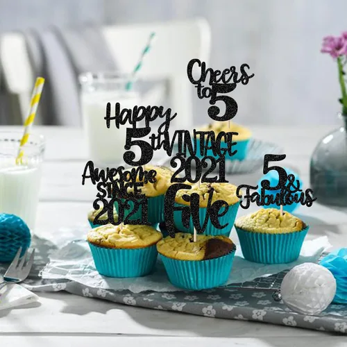 Miniatura 4 de Rsstarxi Paquete de 24 adornos para cupcakes vintage 2019 con purpurina negra para 5º cumpleaños, saludos a 5, cinco, 5, 5 fabulosos para cupcakes