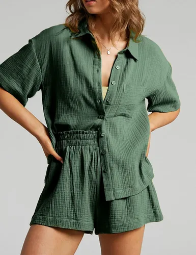 Miniatura 2 de Rousytn Conjunto de 2 piezas para mujer, casual, con botones, media manga, pantalones cortos con cordón, de algodón y lino, conjunto de descanso