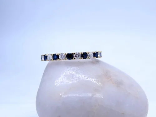 Miniatura 3 de Dazzlingrock Collection 2.3mm Each Alternate Round Blue Sapphire & White Diamond Eternity Wedding Anniversary Ring Band for Her in Gold