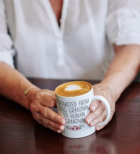 Miniatura 6 de Suchmugs Taza promocionada a la abuela, taza de café New Nana de 11 onzas, sorpresa para revelar el bebé, anuncio de embarazo de abuela por primera