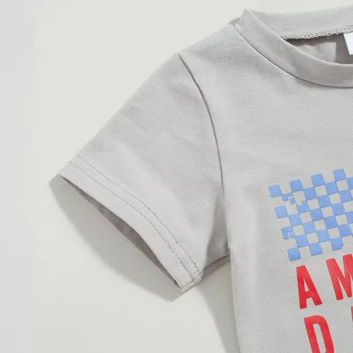 Miniatura 5 de Conjunto de camisetas con estampado de letras y colores contrastantes para el Día de la Independencia