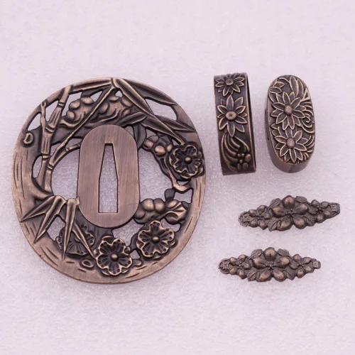 Miniatura 43 de Espada samurái japonesa KOSHIRAE – TSUBA FUCHI KASHIRA MENUKI 68-100