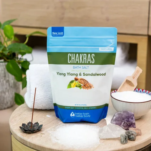 Miniatura 4 de Chakras - Sal de baño de 32 onzas de sal de Epsom con ylang ylang natural, sándalo, eucalipto, incienso, manzanilla y canela, aceites esenciales más