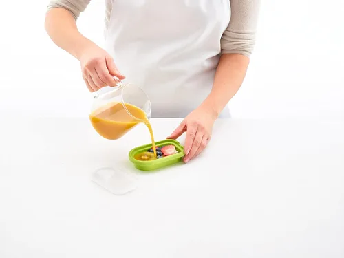 Miniatura 3 de Lékué - Juego de 4 moldes grandes apilables para paletas + palos y tapas, paletas de hielo caseras y aperitivos congelados, silicona de platino