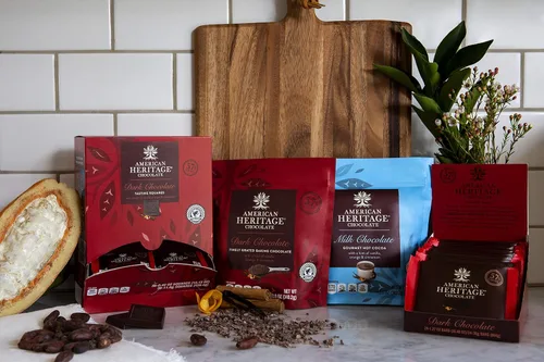 Miniatura 6 de American Heritage Chocolate, Cuadrados de degustación artesanal, 57% de cacao, chocolate negro con toques de vainilla, naranja y canela en un solo