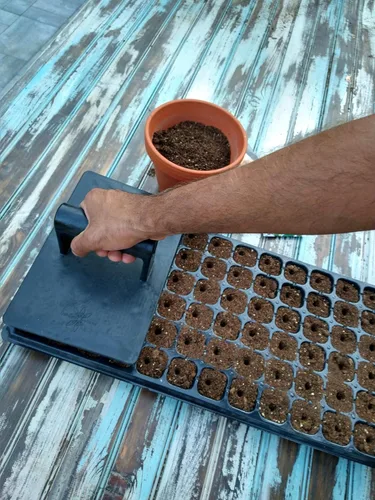 Miniatura 6 de Somos el excavador de suelo original de 24 agujeros y espaciador de semillas para plantar semillas Nueva herramienta de jardín, regalo