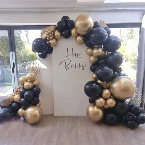 Miniatura 5 de Kit de arco de guirnalda de globos de color dorado y negro, 134 globos metálicos dorados y negros con diferentes tamaños para graduación
