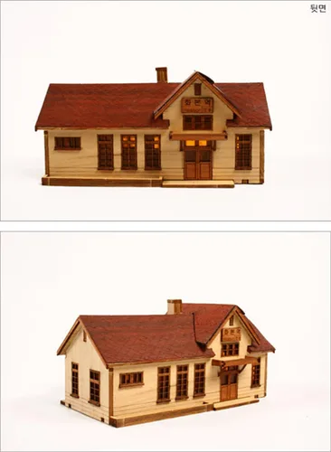 Miniatura 3 de Kit de modelo de madera de escritorio Estación pequeña - Hwabon