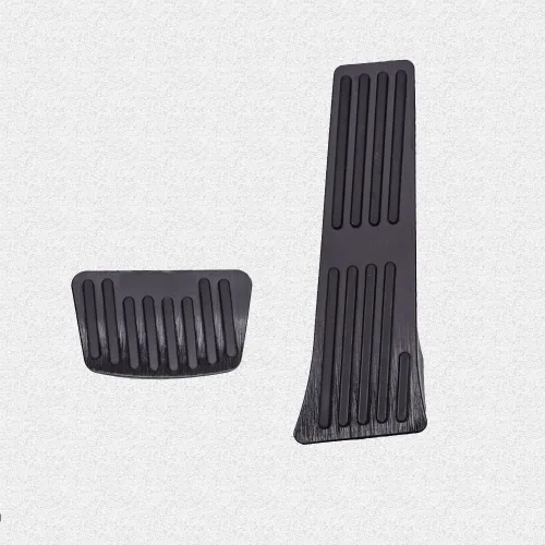 Miniatura 52 de Cubiertas de pedal de acelerador de gas de aleación de aluminio, accesorios interiores antideslizantes sin perforación, pedal de freno Pastillas