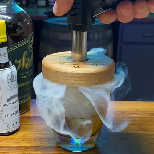 Miniatura 9 de Kit de ahumador de cóctel - Fabricado en Estados Unidos - Garantía de por vida - Manzana+Cereza+Chips de madera de nogal - Crea ahumado a la antigua