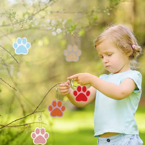 Miniatura 4 de Kit de 12 llaveros de diamante en forma de pata de perro - llaveros de diamante de pata de mascota DIY para principiantes y niños, suministros