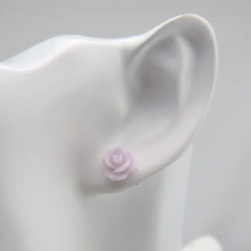 Miniatura 11 de Pendientes de poste de plástico hipoalergénico con forma de rosa de 0.354 in, orejas sensibles al metal