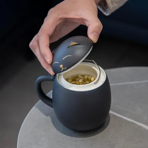 Miniatura 4 de HEER Taza de té para gatos con infusor y tapa, taza de té de cerámica de 13.5 onzas, regalo para amantes de los gatos para amigos y familia (negro)
