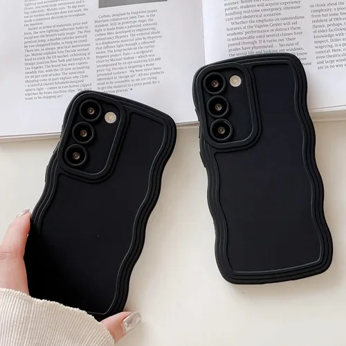 Miniatura 4 de UEEBAI Funda de silicona con marco de ola para Samsung Galaxy S22 5G, funda de teléfono con marco de ola linda, ajuste delgado, amortiguador de Negro