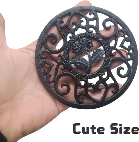 Miniatura 3 de Coloch Paquete de 2 salvamanteles de hierro fundido con clavijas, salvamanteles redondos de metal de 4.6 pulgadas con patrones vintage inoxidables