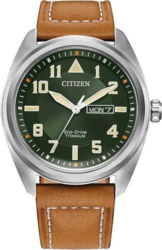 Miniatura 6 de Citizen Men's Eco-Drive Weekender Garrison Field Watch in Super Titanium