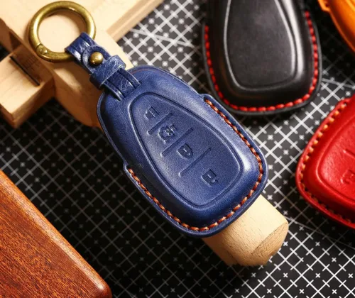 Miniatura 5 de ontto Funda de cuero para llave de automóvil de 4 botones, protección completa, compatible con Chevy Equinox Traverse Malibu Camaro, color negro