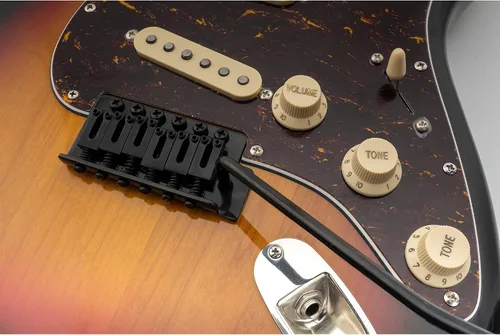 Miniatura 6 de Musiclily Pro - Puente de trémolo moderno de 2.067 in, bloque de latón macizo de 1.575 in, para guitarra eléctrica estilo Squier Strat, color negro