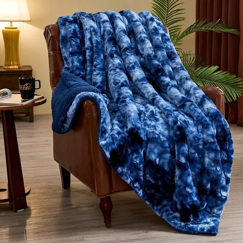 Miniatura 23 de NEWCOSPLAY - Manta de piel sintética súper suave con respaldo de sherpa, manta decorativa cálida y acogedora para habitación, sofá y piso