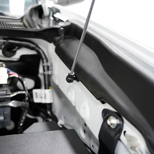 Miniatura 4 de Redline Tuning 21-27015-02 sistema de cofre de elevación rápida para Toyota Tacoma - Con revestimiento negro y revestimiento antipolvo negro Hood