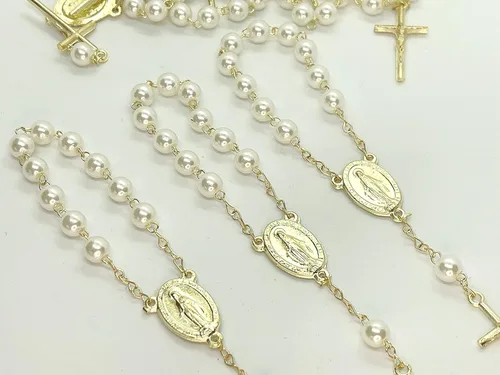 Miniatura 2 de 25 Off White Color Gold Plated Mini Rosary with Miraculous medal for Baptism Favors/Christening/communion Favors/Mini rosarios con Medalla Milagrosa