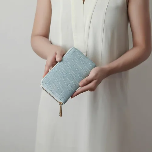 Miniatura 11 de MKF Collection Mia K - Cartera de pulsera para mujer, pequeña cartera de cuero vegano para tarjetas de crédito con cremallera y bolsillo