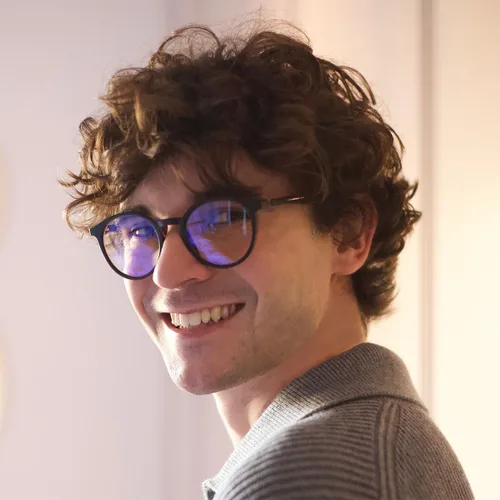 Miniatura 8 de BLUEMOKY Gafas de lectura para hombres y mujeres: Gafas clásicas redondas con filtro de luz azul - Gafas de lectura para computadora C01 Negro