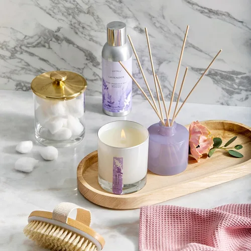 Miniatura 2 de Thymes Vela aromática en tarro - Vela perfumada de lavanda para una fragancia casera relajante - Velas blancas mates (7.5 oz)