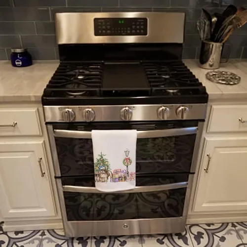 Miniatura 3 de Caroline's Treasures CK8100WTKT - Juego de 2 toallas de cocina con diseño de bulldog francés con diseño de país de las maravillas navideñas