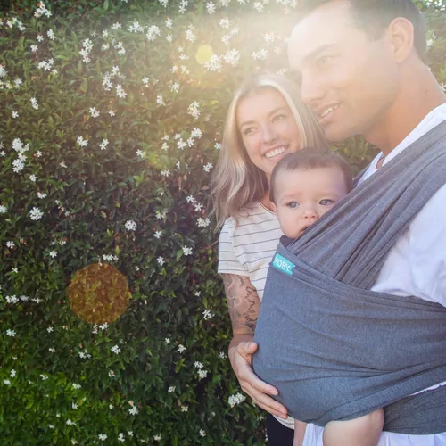 Miniatura 5 de Porta bebé Moby Baby Wrap para recién nacidos a niños pequeños (8-15kg), porta bebé en cabestrillo, diseño ultra ligero y manos libres, ajustable