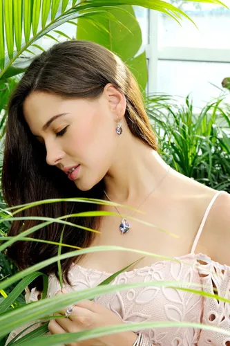Miniatura 2 de PLATO H Collar de cristal de corazón trenzado para mujer y niña con elegante caja, joyería de aniversario, regalo de San Valentín para el día