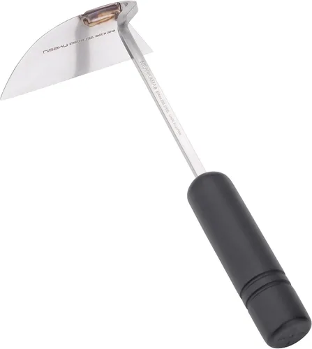 Nisaku NJP100 Nejiri Gama - Rascador de mano con 4 hojas de ancho, haya lacada de 4.5 pulgadas, mango de acero inoxidable/madera negra