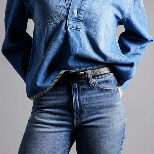 Miniatura 3 de Pantalones clásicos de mezclilla de tiro medio y corte recto para mujer