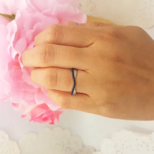 Miniatura 2 de Dazzlingrock Collection Anillo apilable redondo de oro de 14 quilates con zafiro azul y diamante blanco para mujer