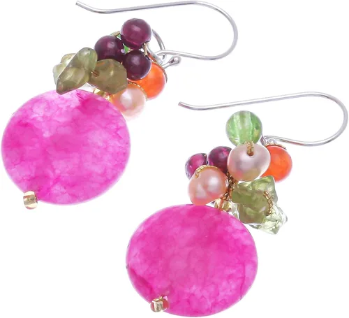 Miniatura 4 de NOVICA Aretes artesanales hechos a mano con perlas cultivadas de agua dulce y granate, piedras preciosas colgantes, plata de ley 925, cristal