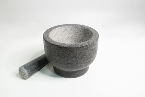 Miniatura 2 de Cilio by Frieling Goliath - Juego de mortero y mortero de granito natural, molinillo para especias y semillas, 5 pulgadas de alto - Molinillo