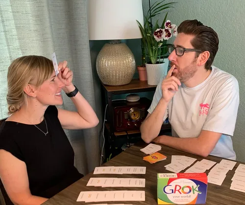 Miniatura 2 de GROK Tarjetas de conversación y juegos de empatía: 20 juegos para enseñar empatía, inteligencia emocional y habilidades SEL para familias, aulas