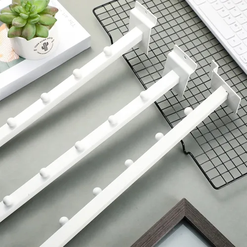 Miniatura 5 de Tatuo Paquete de 20 ganchos de pared de 15.75 pulgadas con 6 bolas de cascada, accesorios para colgar tablero de metal resistente, listones de Blanco
